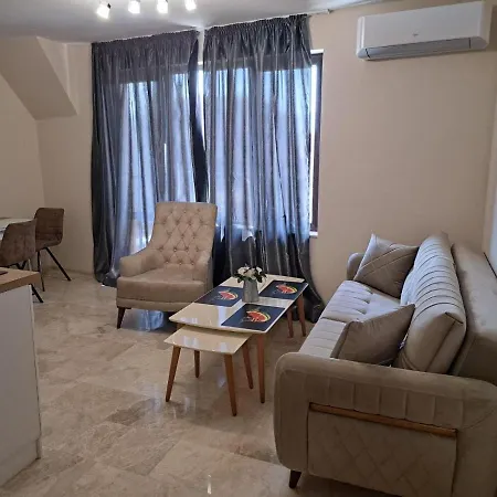 Old Town 3 With Free Private Parking بلوفديف