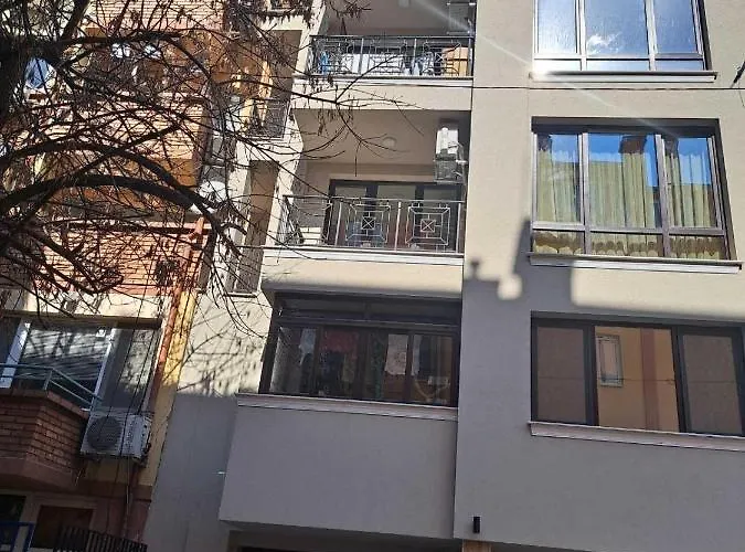 Old Town 3 With Free Private Parking *