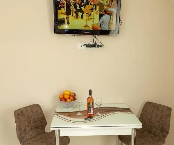 Old Town 3 With Free Private Parking Apartman *